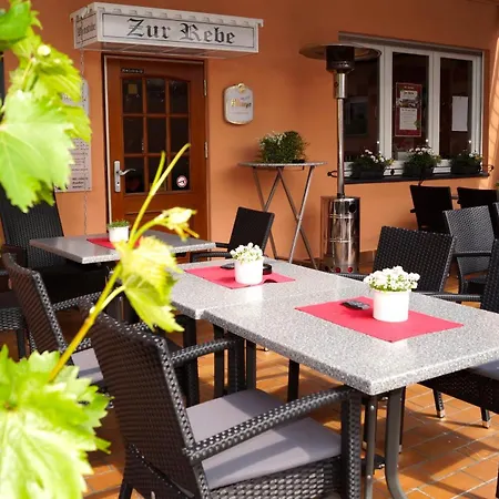 Gasthaus Zur Rebe-2